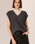 Loren Cable Vest Charcoal