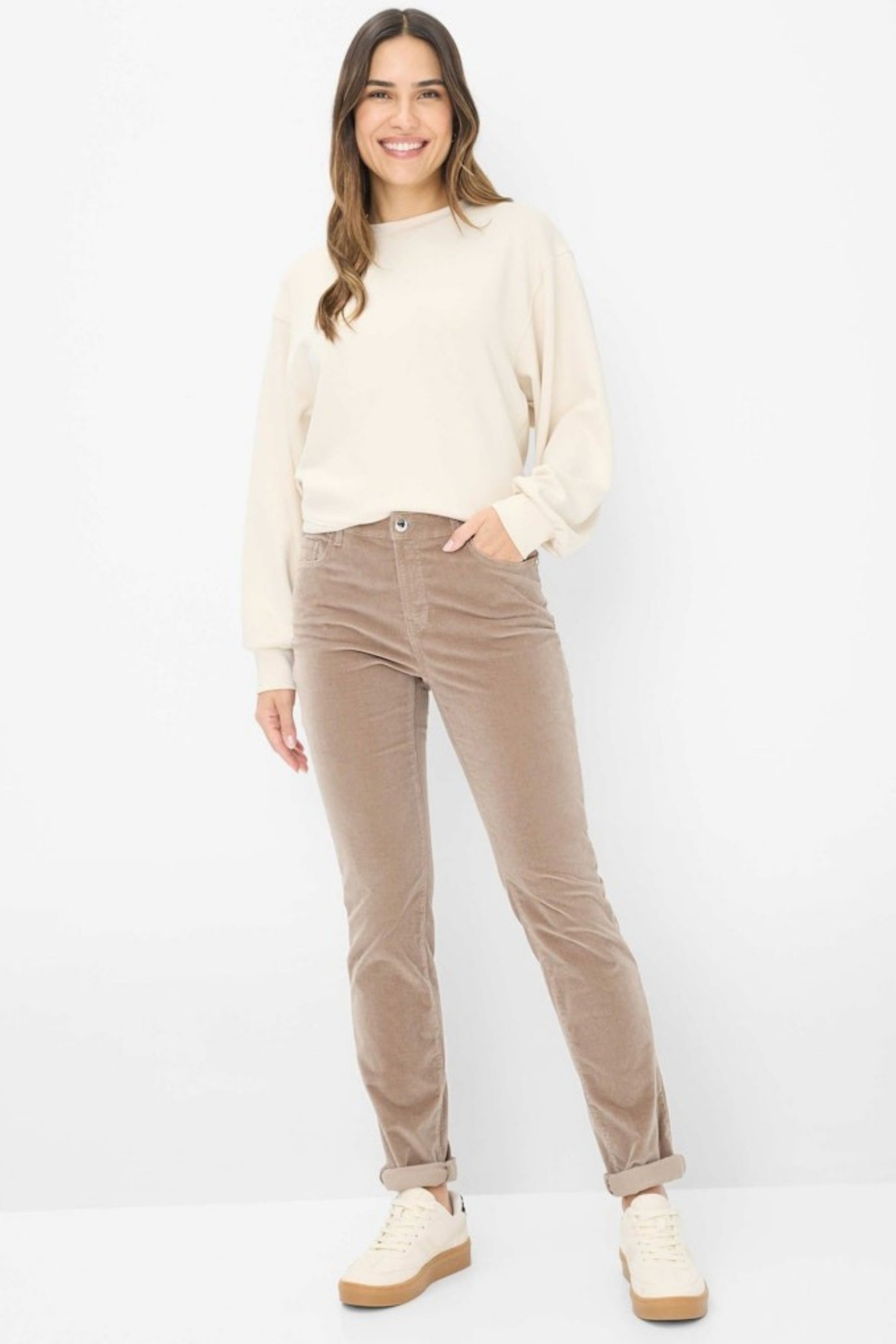 Brax Mary Velvet Pant Walnut