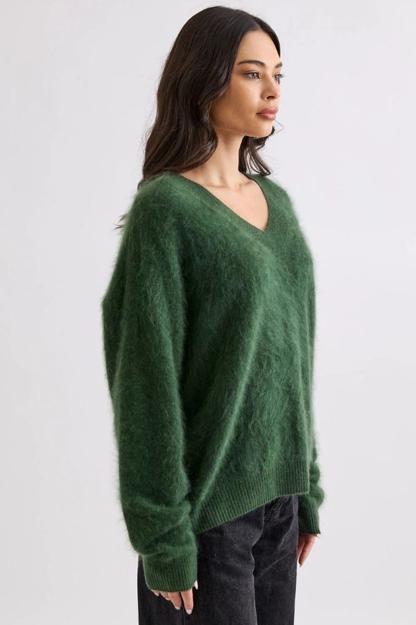 Lenni V Knit Dark Forest