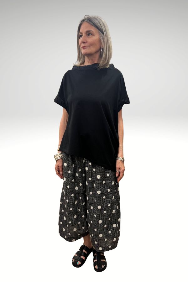 Embroidered Spot Pant
