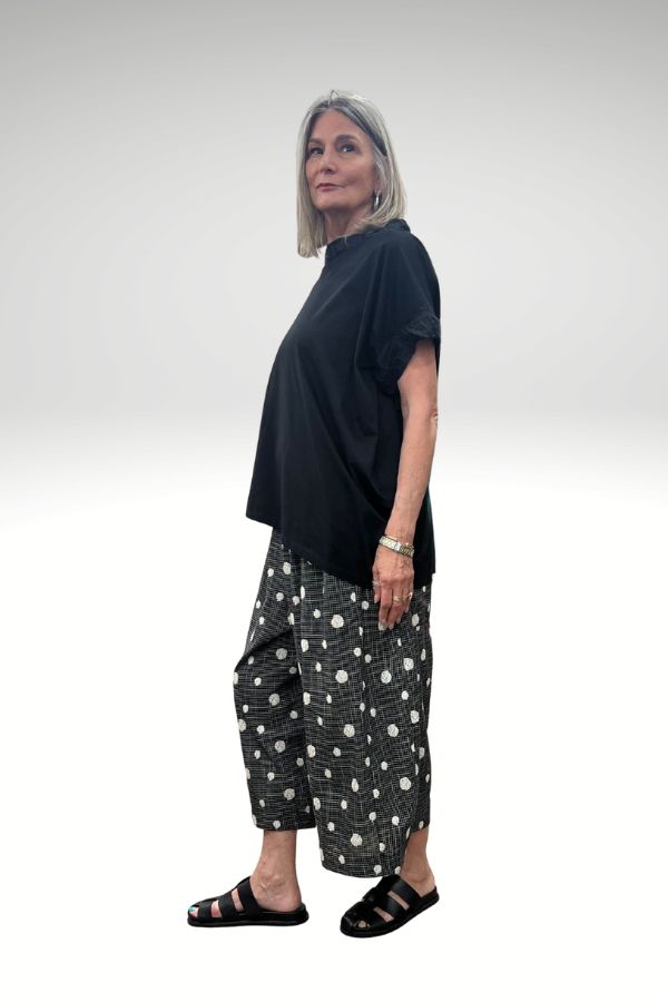 Embroidered Spot Pant