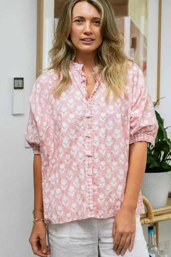 Folk Shadow Buti Top Peach