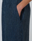 Cropped Linen Pant Streamlined