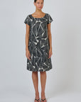 Scoop Neck Dress Folies