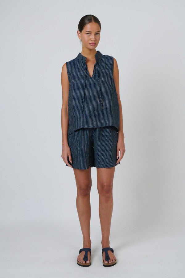 Tie Waist Short Streamlined