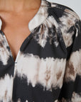 Gathered Sleeve Shirt Eruption