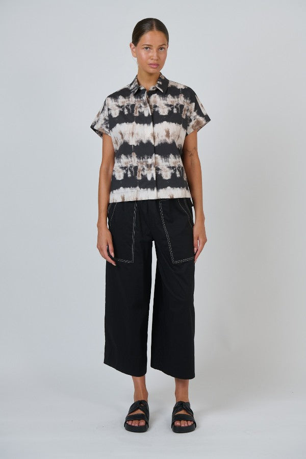 Concealed Button Top Eruption