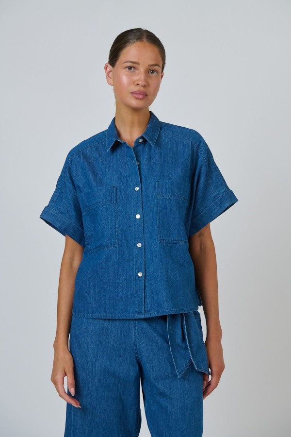 Button Up SS Shirt Chambray