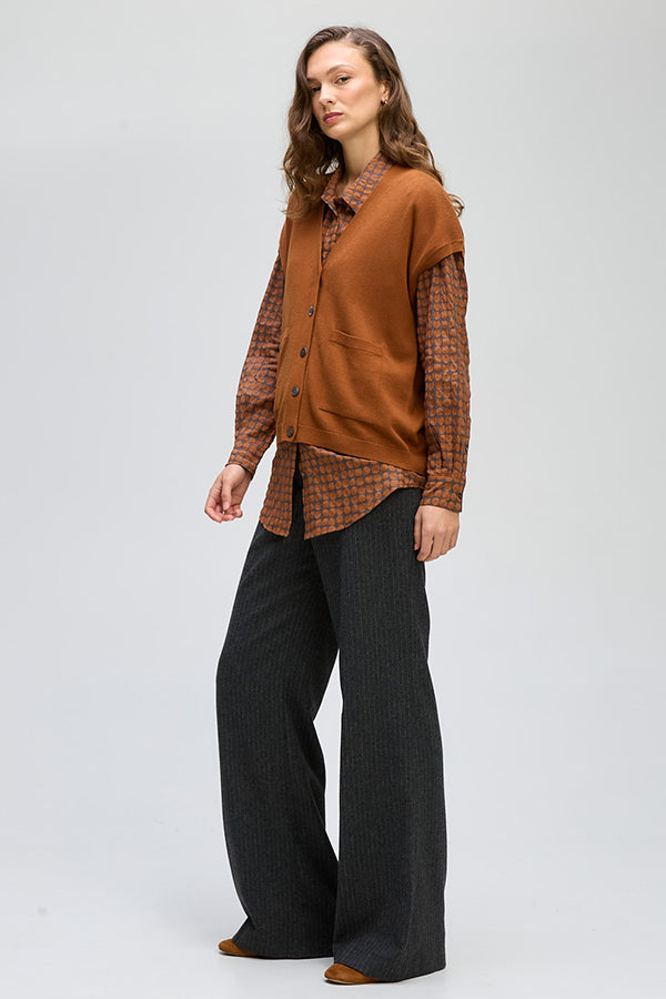 Button Vest Nutmeg