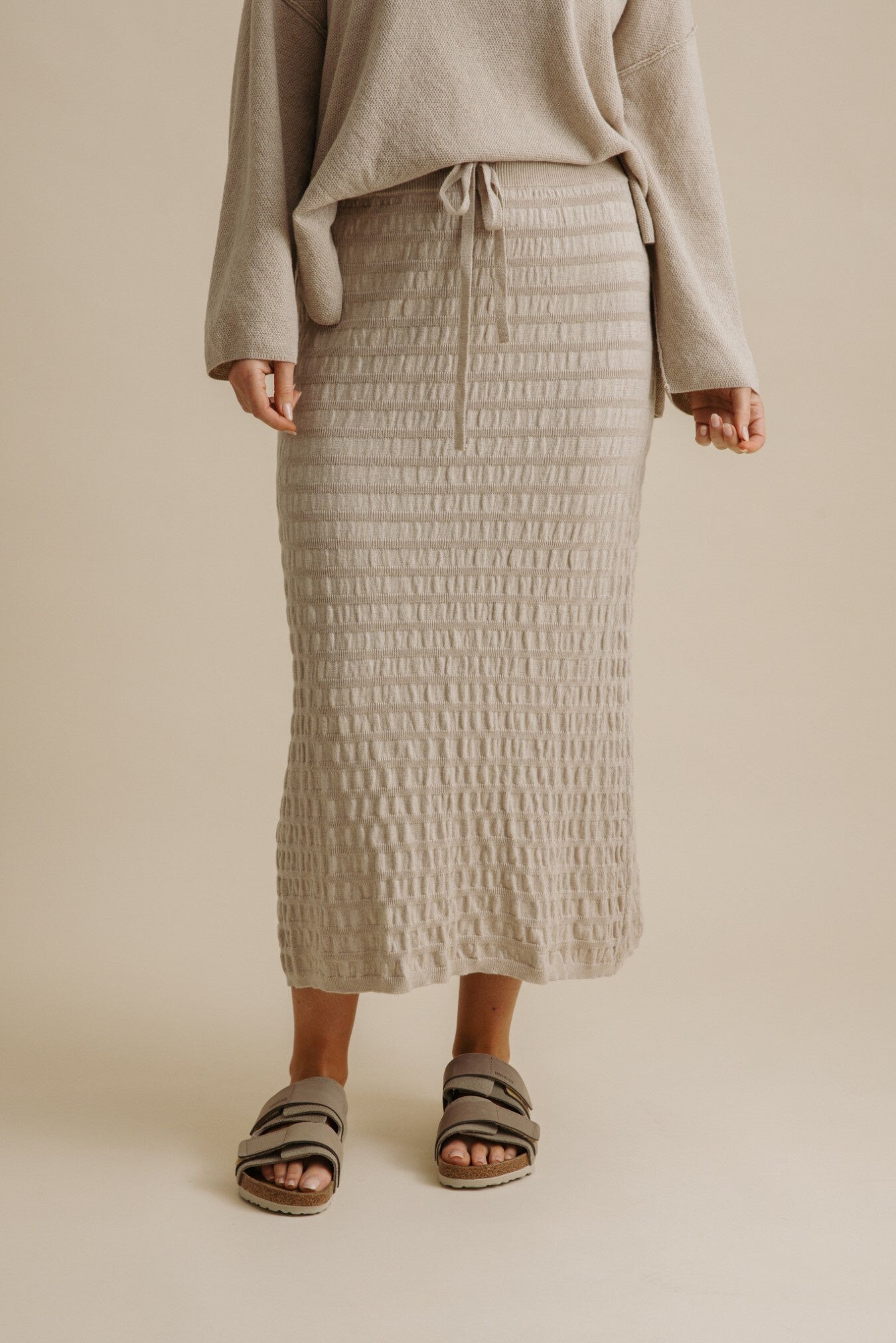 Waves Pleat Skirt